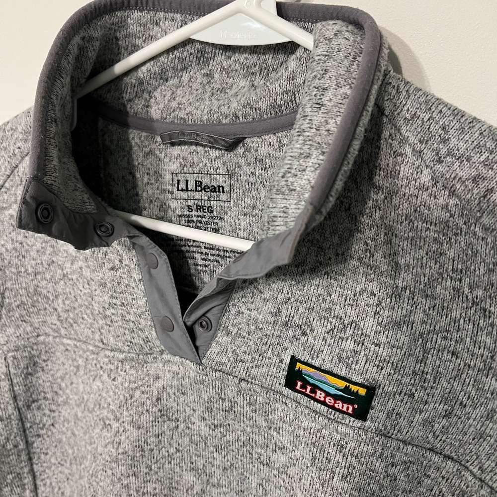 L.L. Bean Gray Pullover Sweater